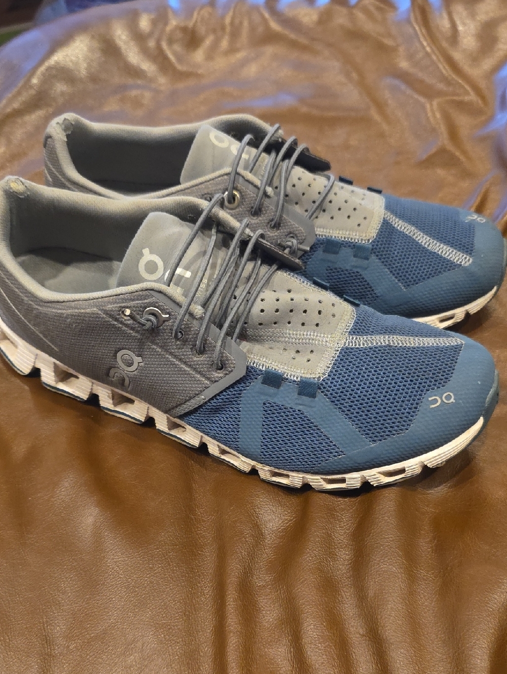 OnRunning OnCloud 5 Womens Storm Lunar. Sz 9
